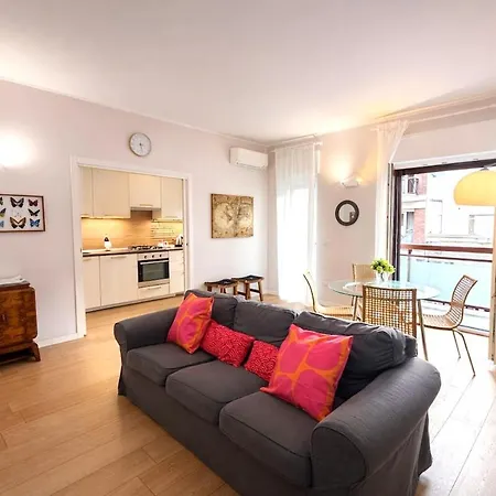 Charme And Style Apartment *